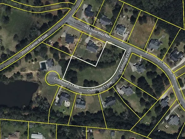 10 Clubhouse Ct, Cartersville, GA 30121