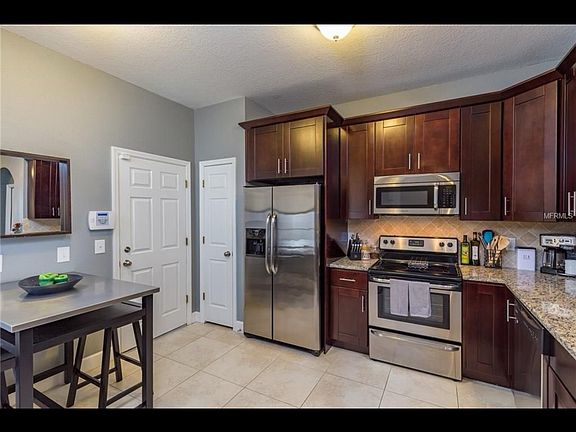 4th image of 11147 Windsor Place Cir