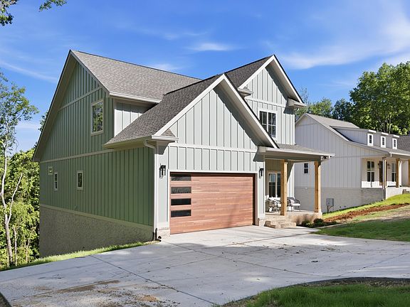 2nd image of 6516 Fairview Rd