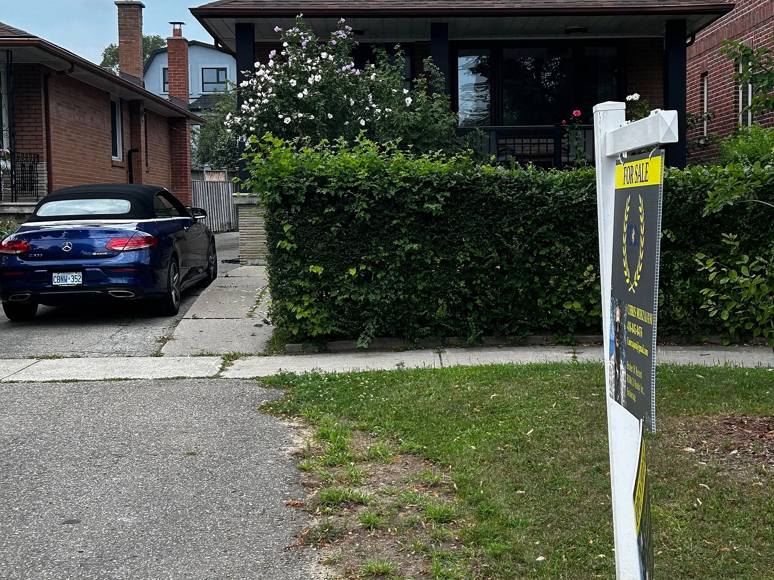 5 bed, $2,900 — Photo 1