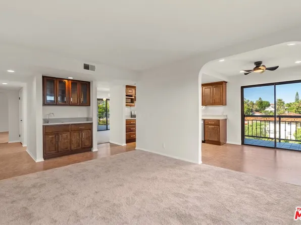 1150 W 13th St APT 205, San Pedro, CA 90731