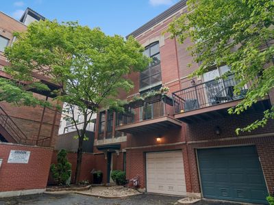 1012 S Loomis St APT F, Chicago, IL, 60607