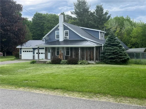 808 Fay Rd, North Bangor, NY 12966
