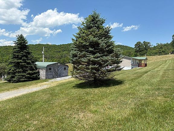 2nd image of 1441 Green Valley Rd