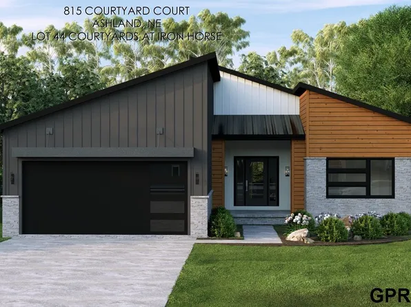 815 Courtyard Ct, Ashland, NE 68003