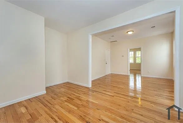 2 bed, $2,205 — Photo 3