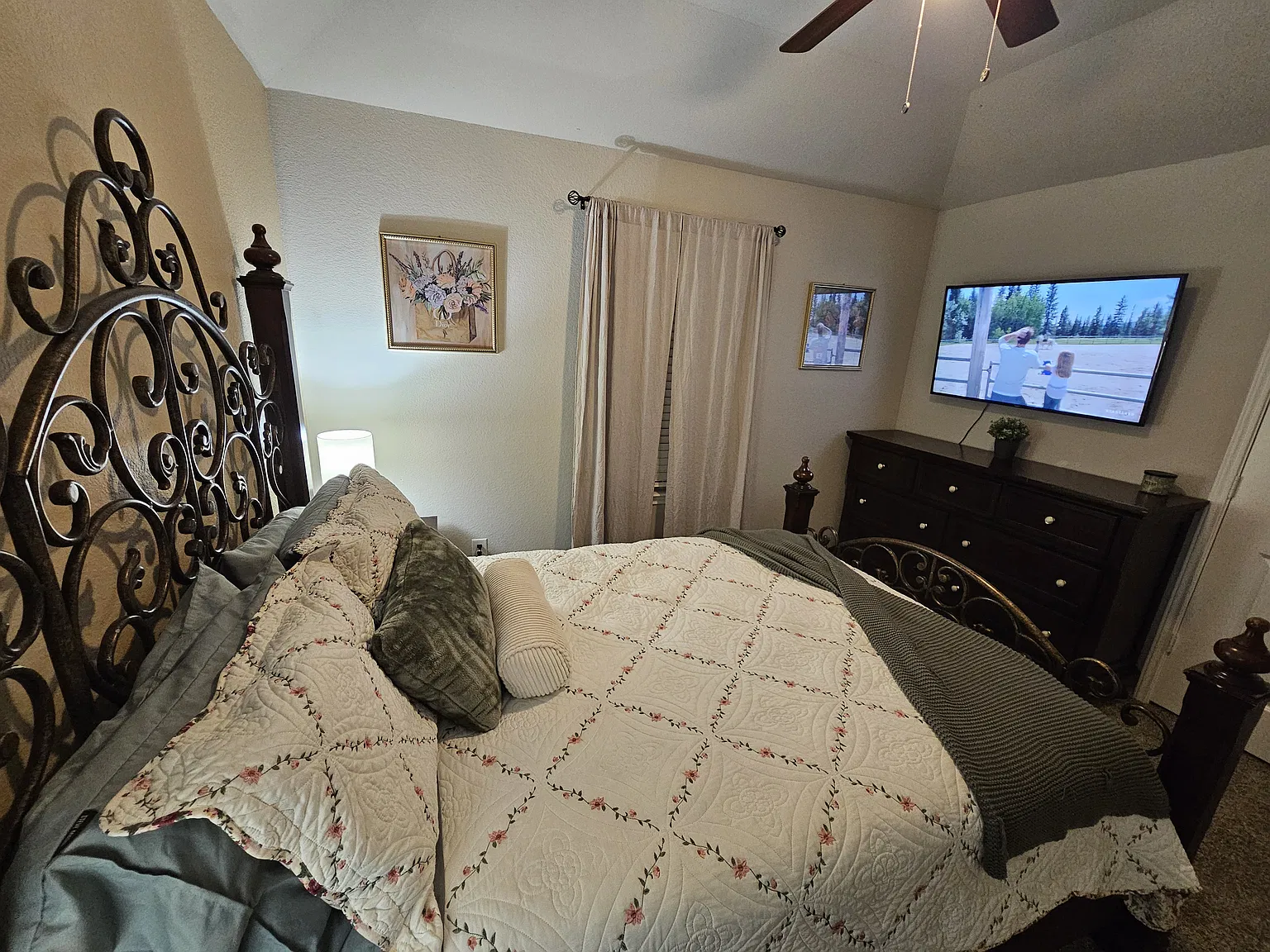 1 bed, 2124 sqft, $850 — Photo 3