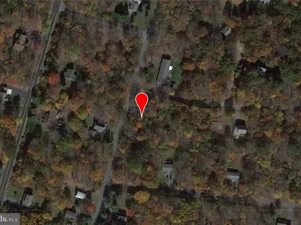 1248 Crazy Horse Trl, Albrightsville, PA 18210