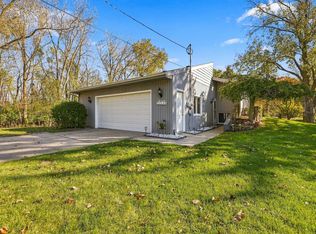 2560 Knapp St NE, Grand Rapids, MI 49505