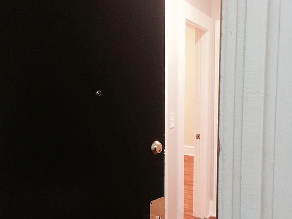 Apartment #1 - Front Entry