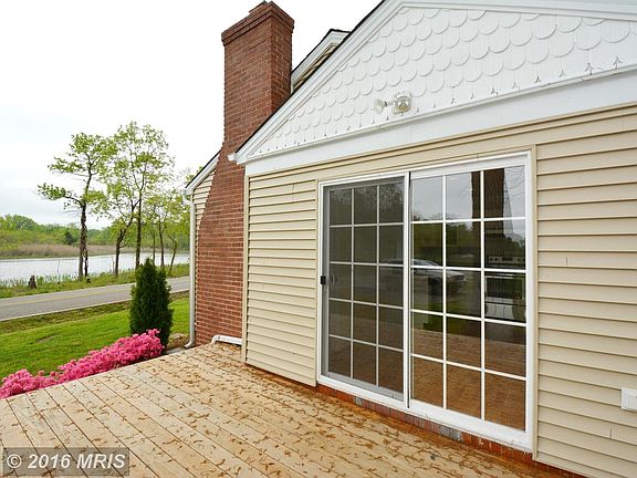 Deck with Waterview of Flag Pond