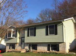 2905 Michelle Rd, Manchester, MD 21102