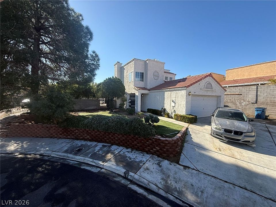 1st image of 109 Opalmae Cir