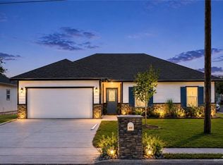 212 N Los Ebanos Blvd, Alton, TX 78573