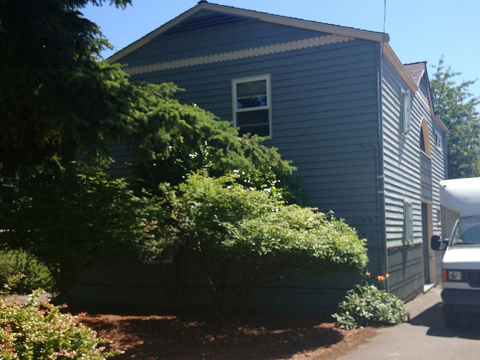 1st image of 639 NW 52nd St