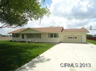 1213 Zartman Rd, Kokomo, IN 46902