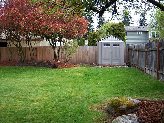 Rubbermaid shed new 2007.  Constructed on elevated block/rock foundation.
