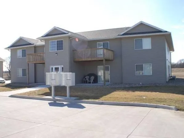 111 Amber Ave #111, Evansdale, IA 50707