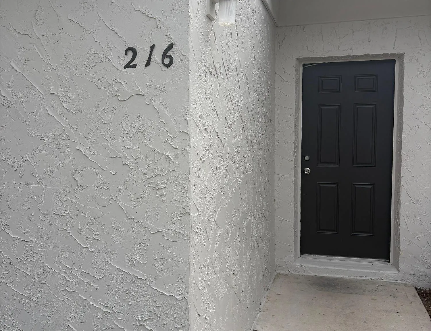 2 bed, 2.0 bath, 1061 sqft, $1,600 — Photo 1