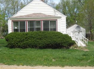 2145 Connell St, Burton, MI 48529