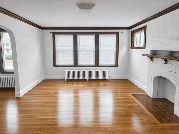 10 Hatherly Rd #1, Brighton, MA 02135