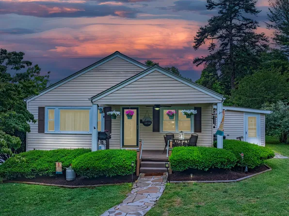 229 Pierce Hill St, Spring City, TN 37381