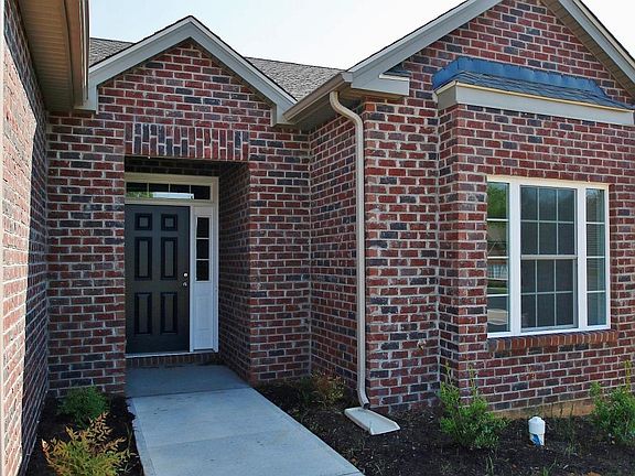 2nd image of 2725 Cottage Rose Ln