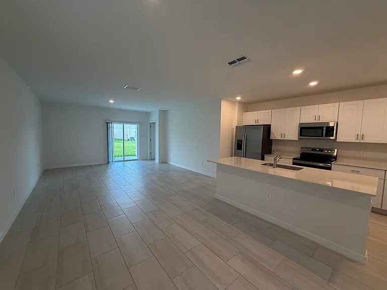 8548 Blue Wave Ln — Photo 4