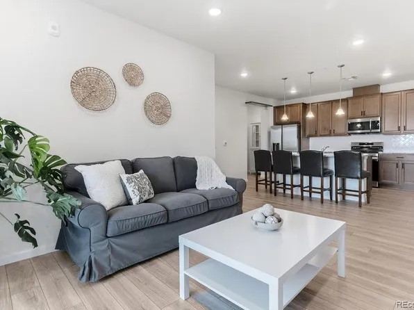6153 N Ceylon Street #6-304, Denver, CO 80249