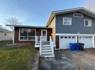 58 Lakewood Pkwy, Burlington, VT 05408