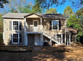 Davis St, Nacogdoches, TX 75965
