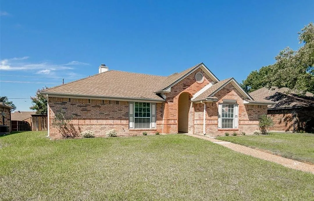 Building Photo - 437 Creekside Ln