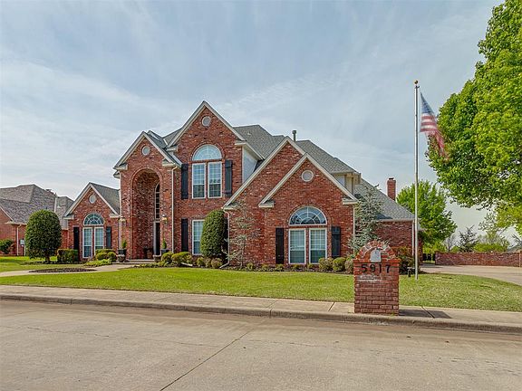 2nd image of 5917 Laquinta Dr