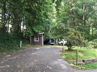 999 Kammerer Dr #5 & 6, Waynesville, NC 28785