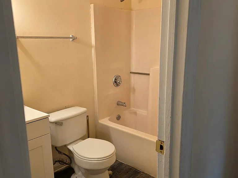1102 Pecan Pl — Photo 8