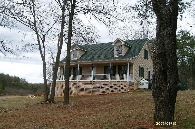 1st image of 39 Cobble Stone Ln