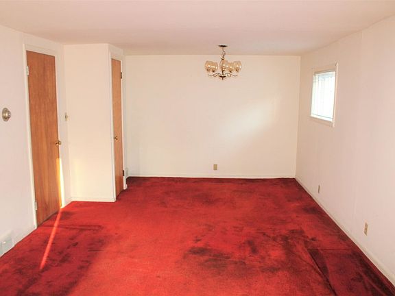 5th image of 349 Stanton St