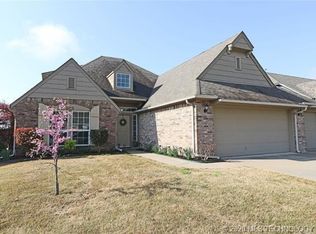 3105 Lincoln Rd, Bartlesville, OK 74006