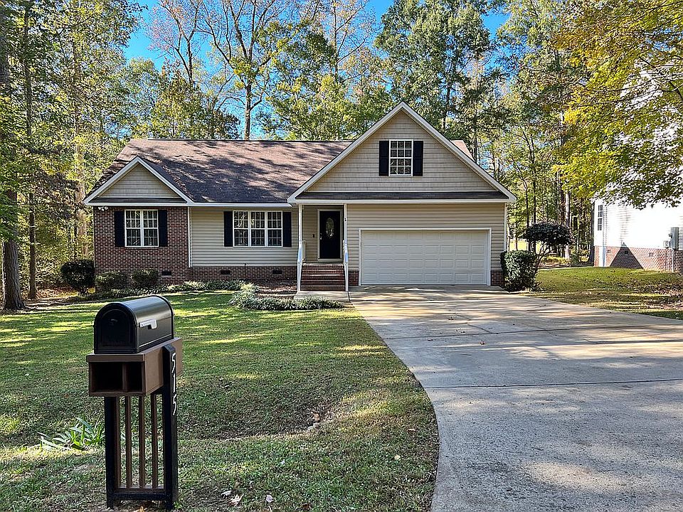 1st image of 515 Argyll Dr