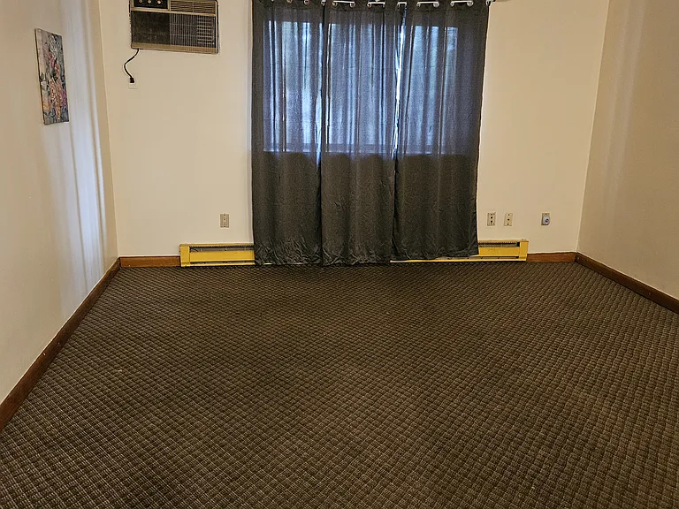 27 Gordon St #205 — Photo 6