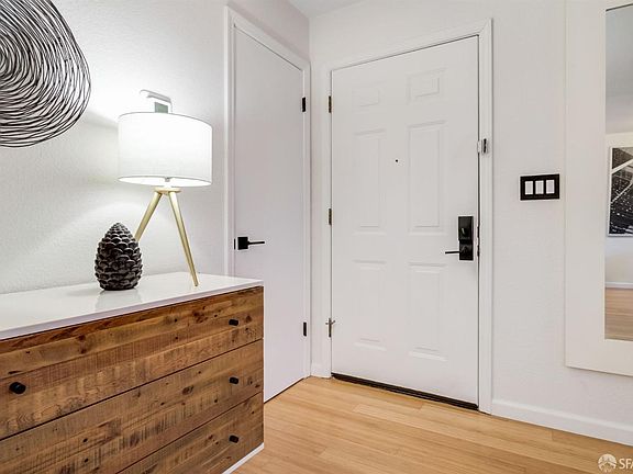3rd image of 1021 San Luis Cir Unit 613