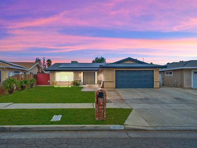 1712 W Donner Ave, Fresno, CA, 93705