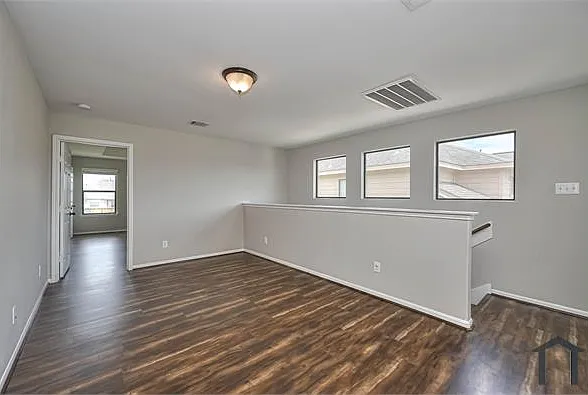 18210 Amalfi Coast Dr — Photo 43