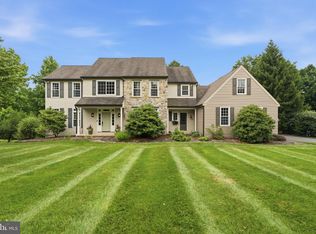 850 Four Streams Dr, West Chester, PA 19382