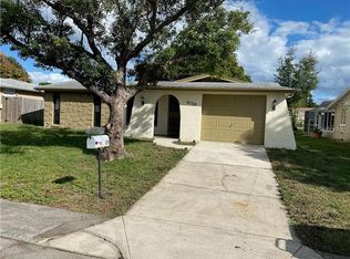 9120 Hunt Club Ln, Port Richey, FL 34668