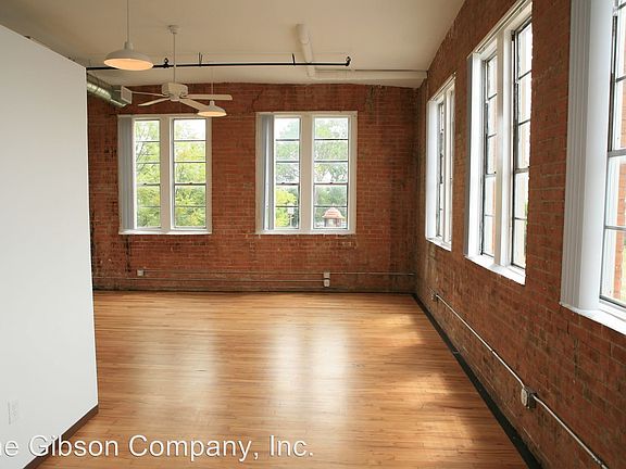 3rd image of 500 Exposition Ave Ste 202