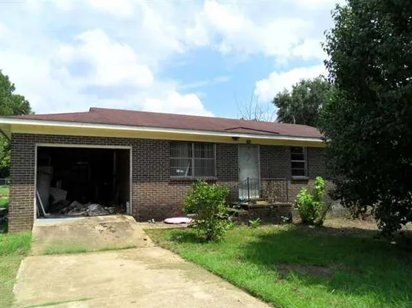 540 Ida St, Slocomb, AL 36375