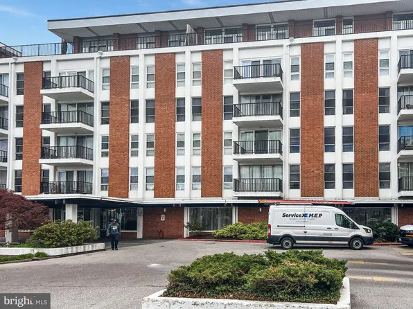 3601 Clarks Ln Unit 506, Baltimore, MD 21215