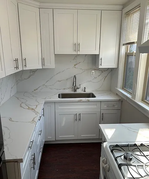 111 S 5th St — Photo 9