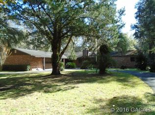 5915 NW 19th Pl, Gainesville, FL 32605